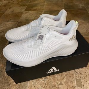 Adidas alphabounce+